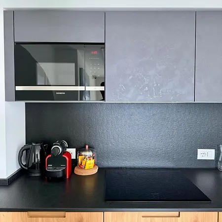 Eco Garda Hill Apartment *